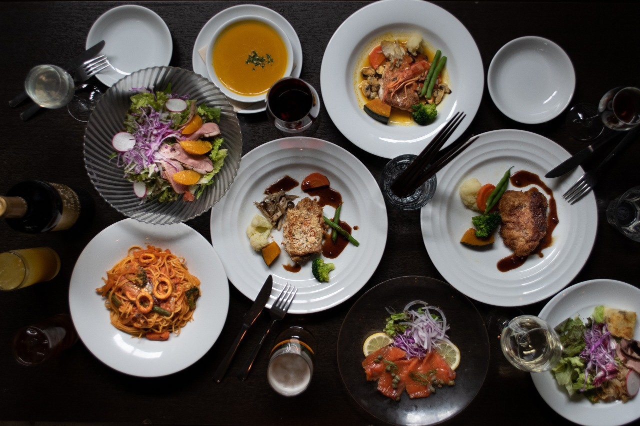 TAGEN DINING CAFÉ
